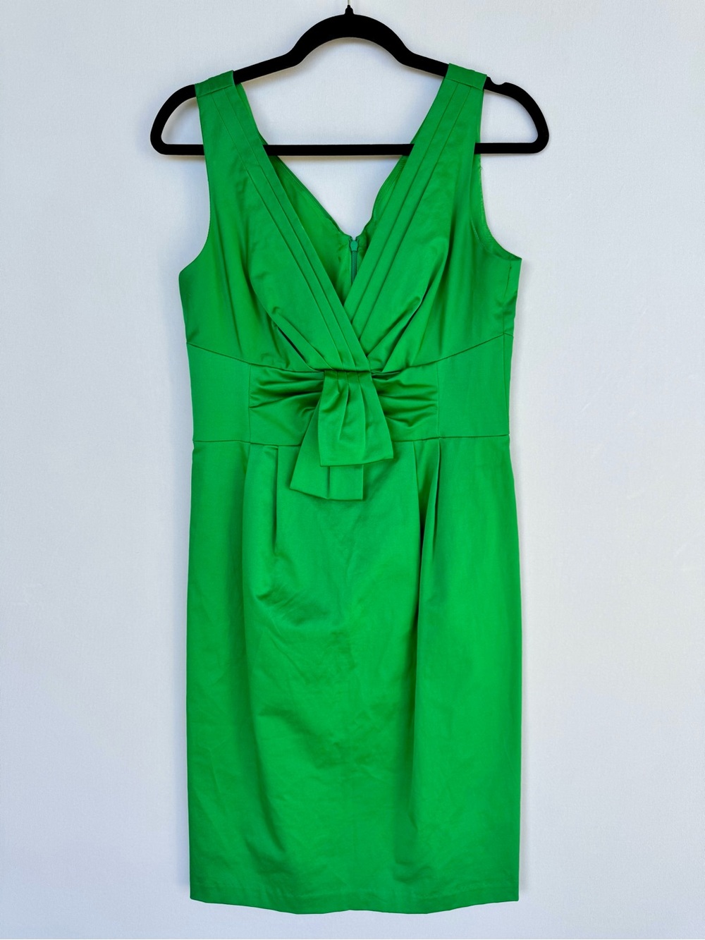 Nanette Lepore Vibrant Green Knot-Front Midi Dress